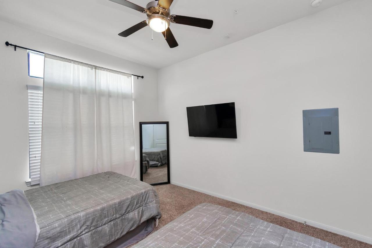 Charming Suite With Gym Near Nrg Medical Center ฮูสตัน ภายนอก รูปภาพ